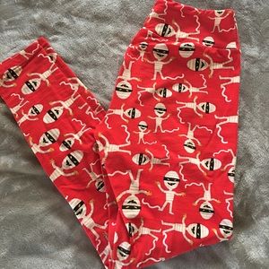LuLaRoe OS Halloween leggings 🎃